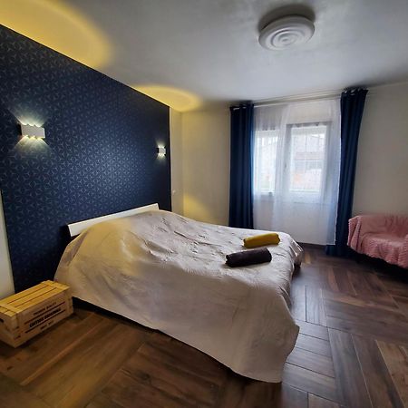 Appart 28M2 Avec Jardin Et Parking Prives, Chambre Separee Milhaud Luaran gambar